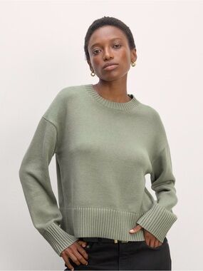 Abound Sage Green Crewneck Knit Sweater NWT Oversized Soft Pullover Medium